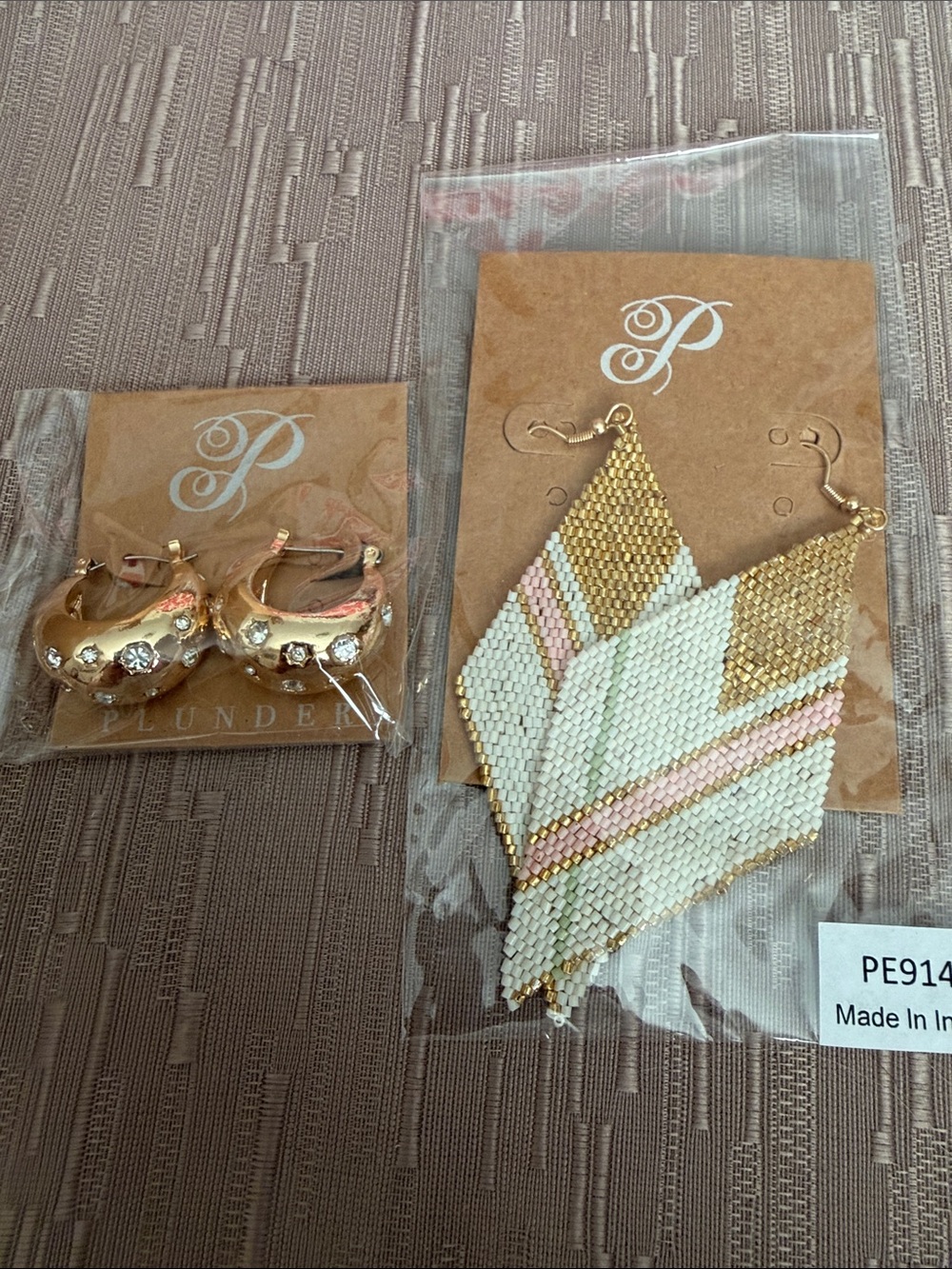 BUNDLE ! Plunder Gold, White & Pink Chevron Seed Bead Drop Earrings
